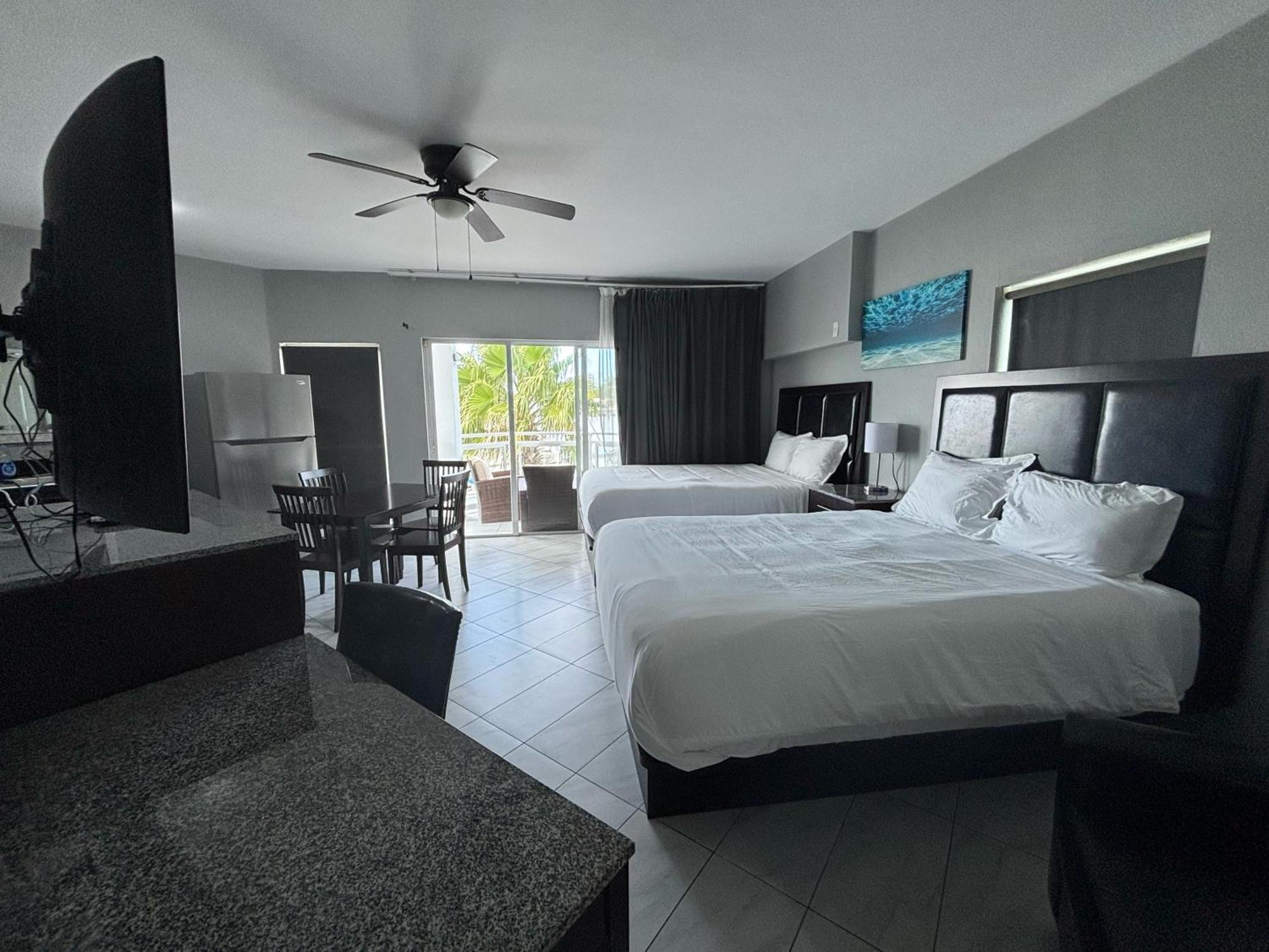 Grace Bay Suites Dış mekan fotoğraf