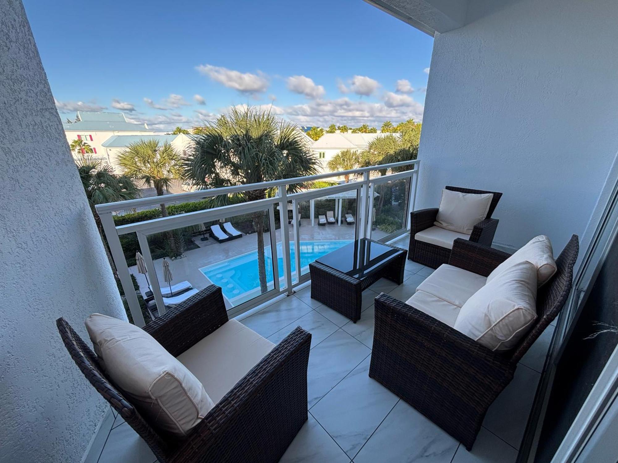 Grace Bay Suites Dış mekan fotoğraf